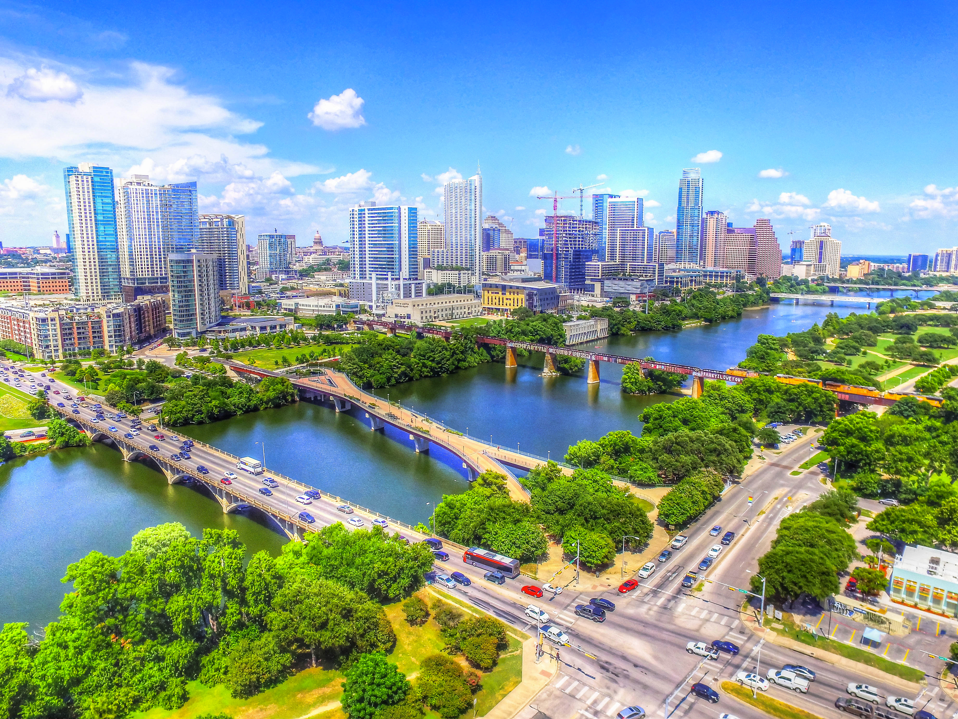 Moving to Austin: Your Guide to Living, Working and Playing in ATX