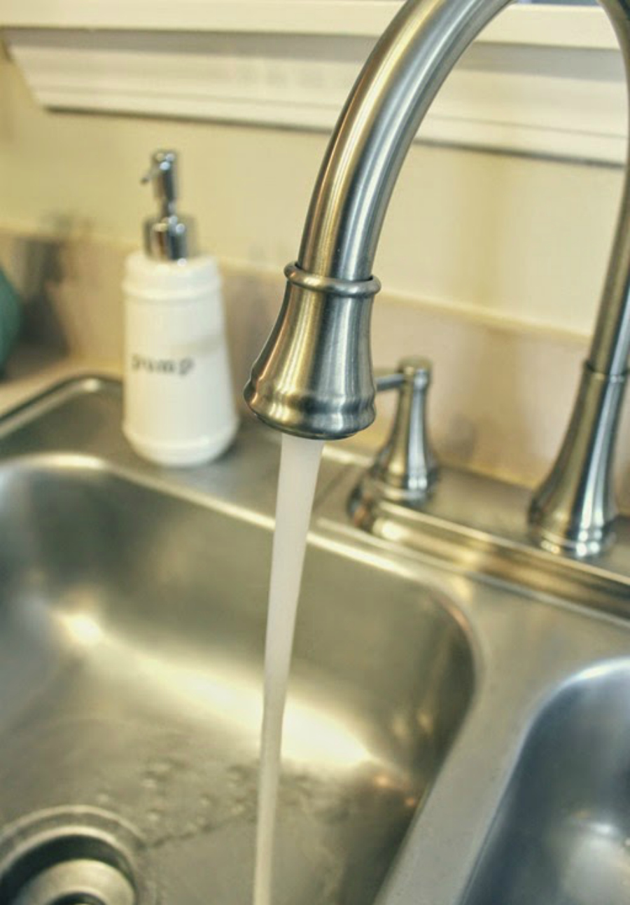 21 Things to Do Before Selling Your Home - Clean all sinks.