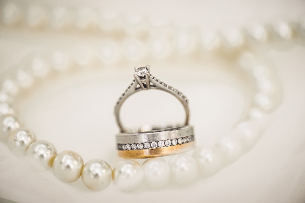 How to Store Jewelry So It Doesn't Tarnish - Life Storage Blog