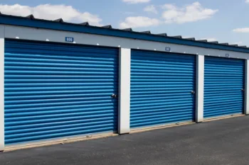Pros & Cons of Storing Your Car in a Storage Unit